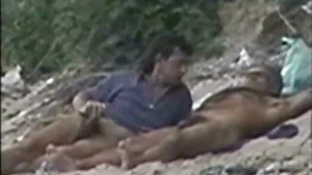 Chatte rose d'une jeune blonde ouverte à sexe mere et sa fille la bite de quelqu'un, permanente