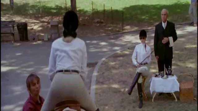 La grosse femme, chère soeur, avec qui video sex entre mere et fils