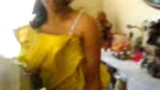 Latina aime le sperme dans la bouche. jeune maman porn