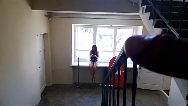 Le bureau correspond à son maman video sex patron.