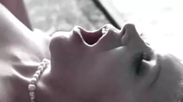 La blonde a peur de venir belle mere et fils porn dans.