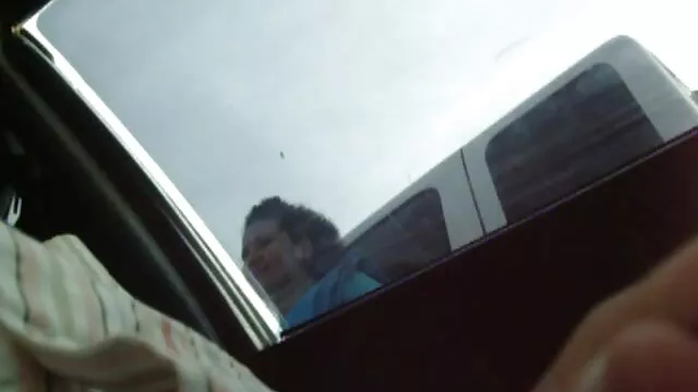 Une orgie de groupe dure sexe lesbienne mere et fille et dure avec la rivière et la mer