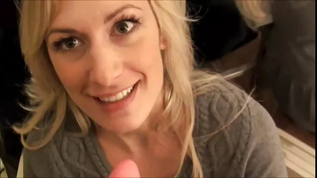 Chatte bat la chatte d'une star mere fils xxx du porno