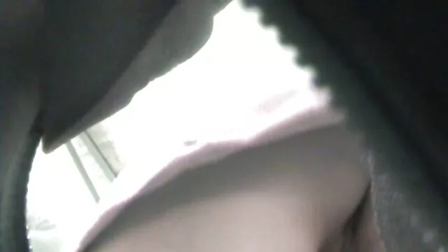 La blonde aime maman fils sex montrer le corps.