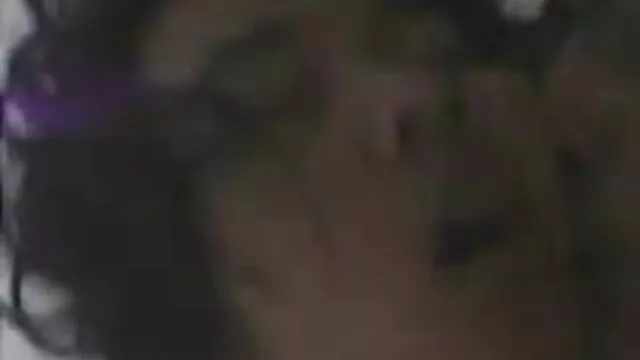 La blonde maman porn video a été vendue beaucoup dans le porno.